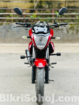 Suzuki gixxer